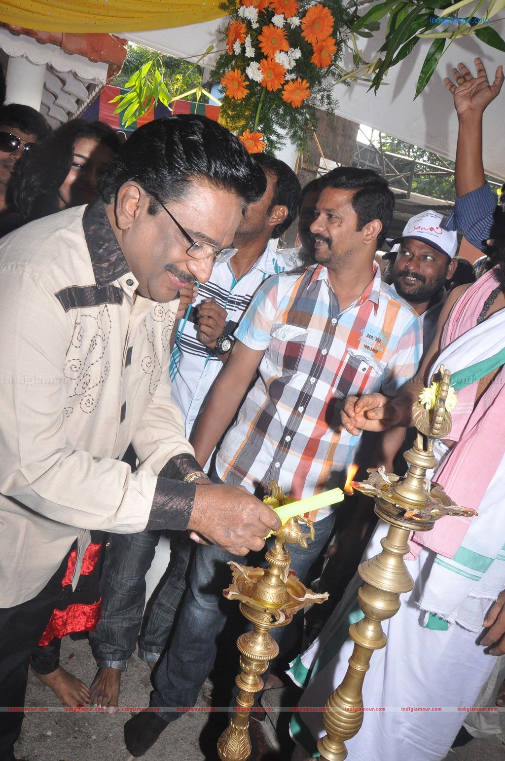 Muyal Movie Launch and Audio Launch Event hd photo