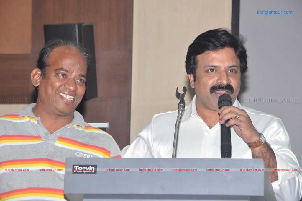 Yaarukku Theriyum Audio Launch Event hd photo