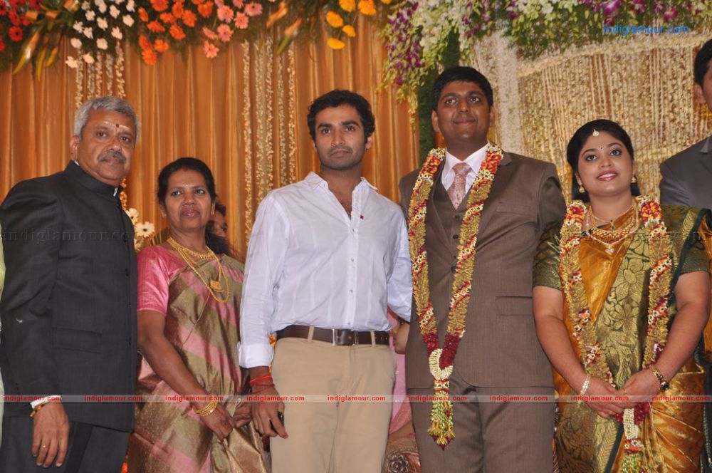 Four Frames Kalyanam son Satheesh Anjali Wedding Reception Stills Event hd photo