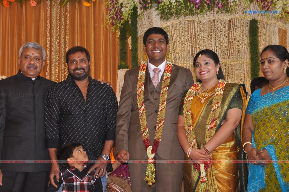 Four Frames Kalyanam son Satheesh Anjali Wedding Reception Stills Event hd photo