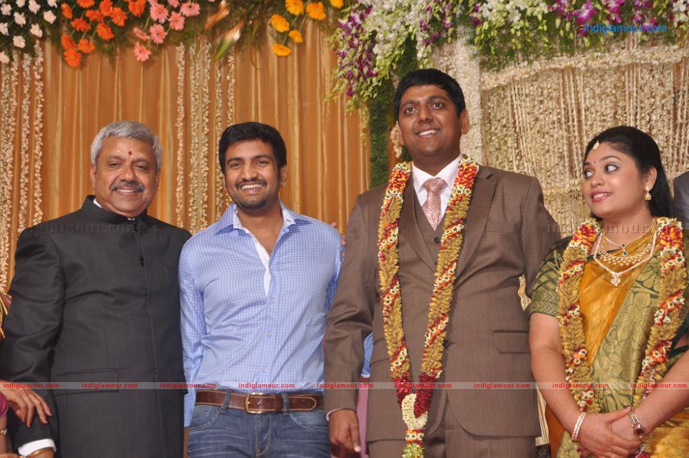 Four Frames Kalyanam son Satheesh Anjali Wedding Reception Stills Event hd photo