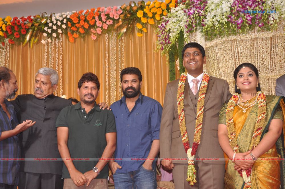Four Frames Kalyanam son Satheesh Anjali Wedding Reception Stills Event hd photo