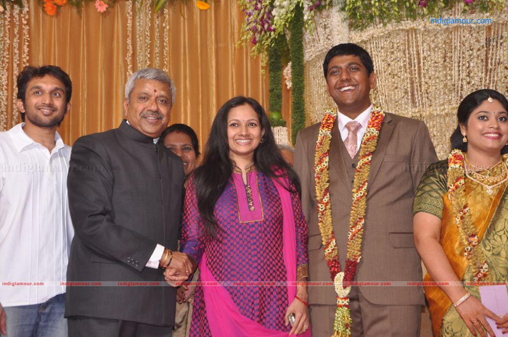 Four Frames Kalyanam son Satheesh Anjali Wedding Reception Stills Event hd photo