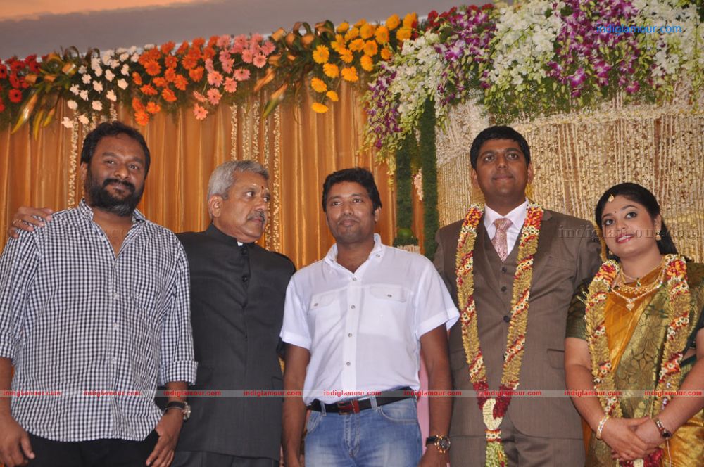 Four Frames Kalyanam son Satheesh Anjali Wedding Reception Stills Event hd photo