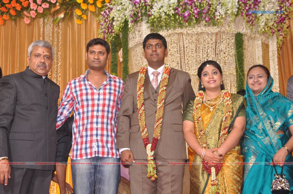 Four Frames Kalyanam son Satheesh Anjali Wedding Reception Stills Event hd photo