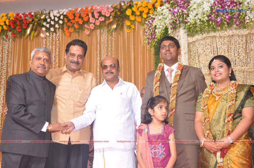 Four Frames Kalyanam son Satheesh Anjali Wedding Reception Stills Event hd photo