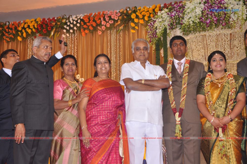 Four Frames Kalyanam son Satheesh Anjali Wedding Reception Stills Event hd photo