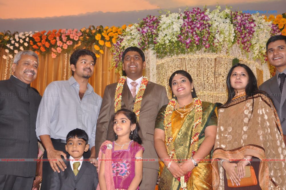 Four Frames Kalyanam son Satheesh Anjali Wedding Reception Stills Event hd photo