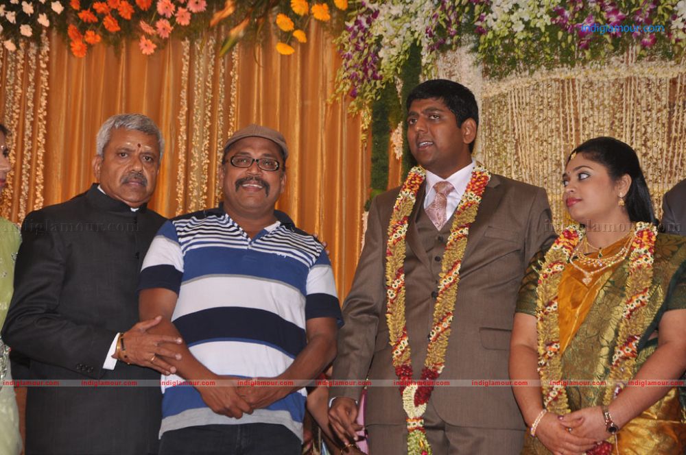Four Frames Kalyanam son Satheesh Anjali Wedding Reception Stills Event hd photo