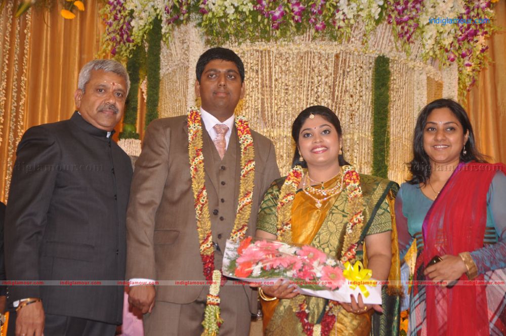 Four Frames Kalyanam son Satheesh Anjali Wedding Reception Stills Event hd photo