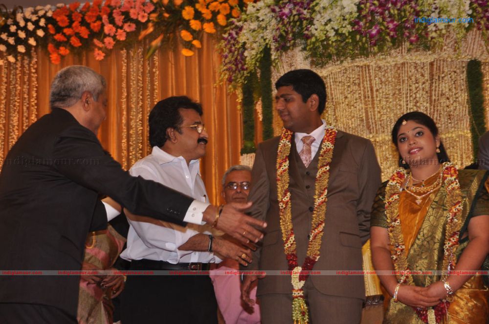 Four Frames Kalyanam son Satheesh Anjali Wedding Reception Stills Event hd photo