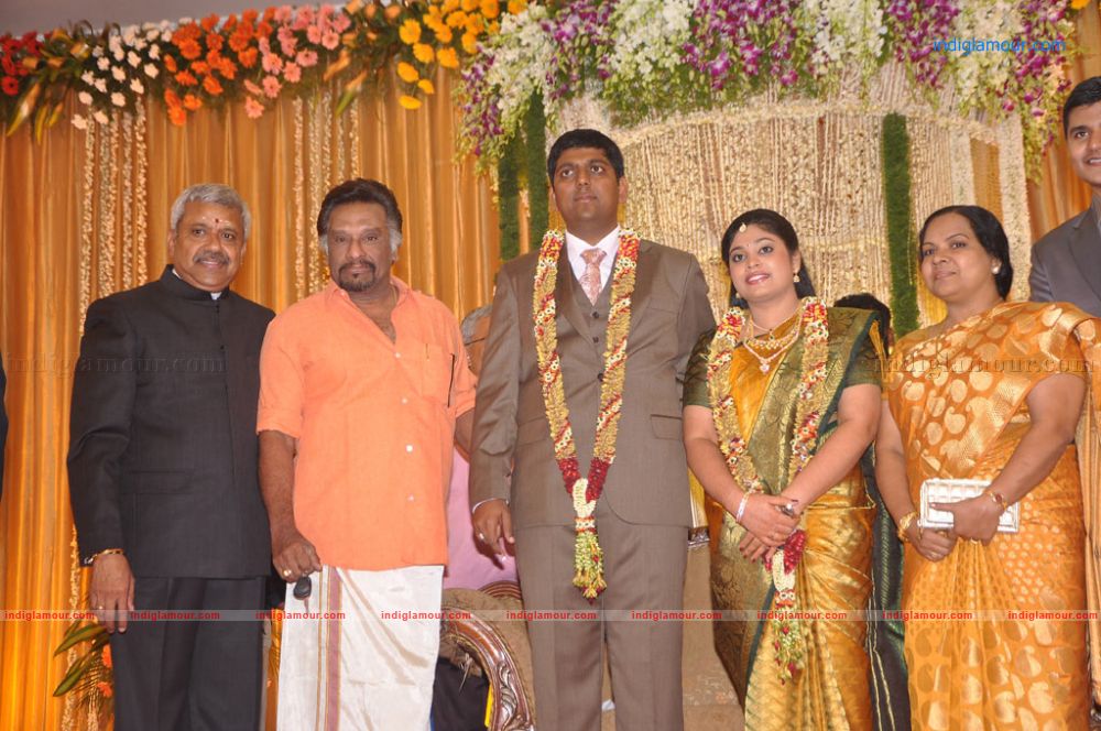 Four Frames Kalyanam son Satheesh Anjali Wedding Reception Stills Event hd photo