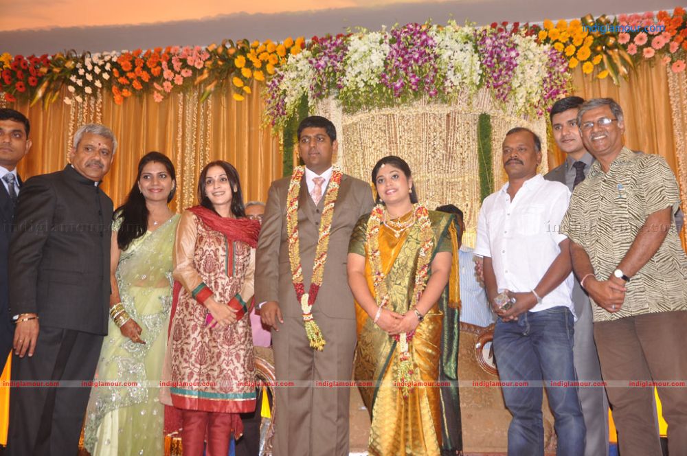 Four Frames Kalyanam son Satheesh Anjali Wedding Reception Stills Event hd photo