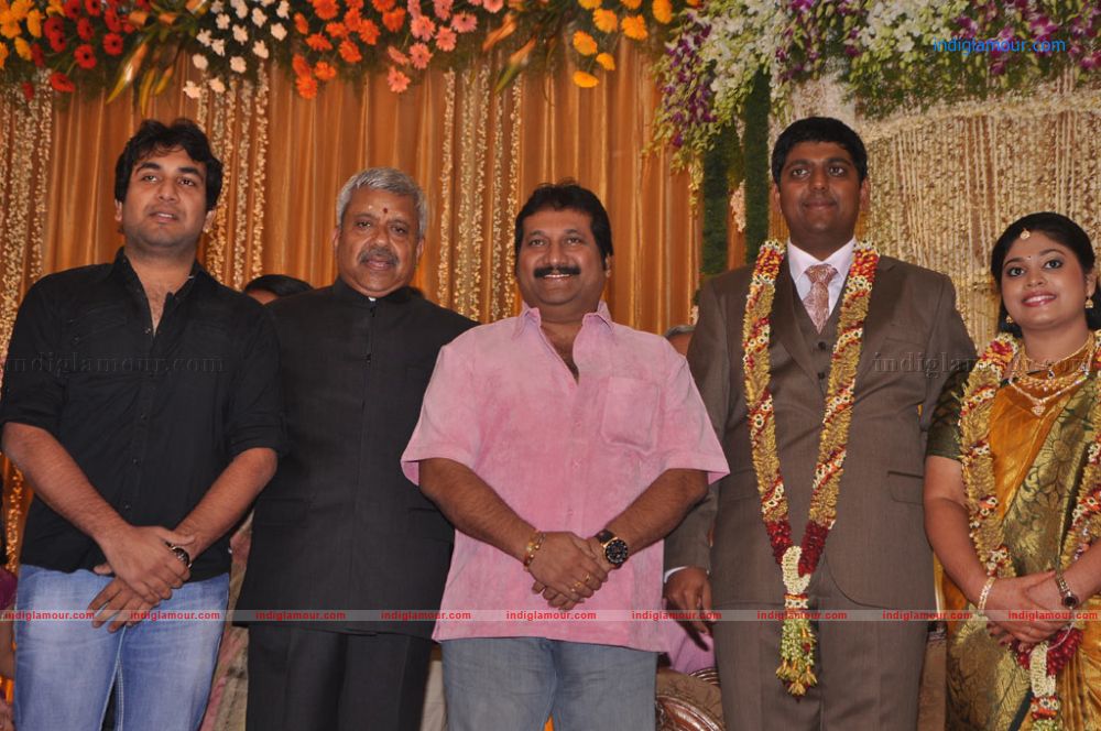 Four Frames Kalyanam son Satheesh Anjali Wedding Reception Stills Event hd photo