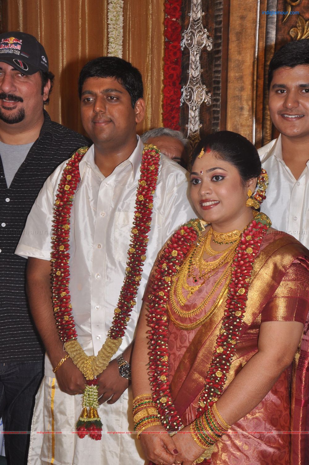 Four Frames Kalyanam son Satheesh Anjali Wedding Stills Event hd photo