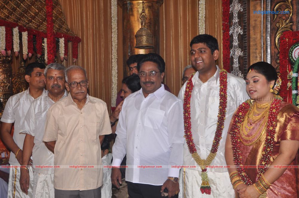 Four Frames Kalyanam son Satheesh Anjali Wedding Stills Event hd photo