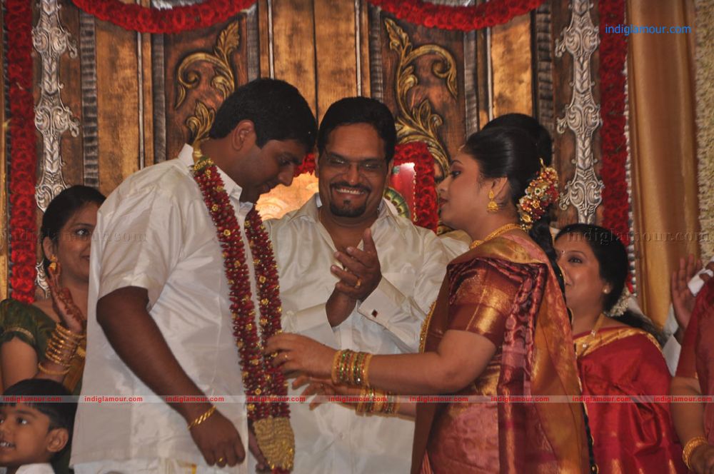 Four Frames Kalyanam son Satheesh Anjali Wedding Stills Event hd photo