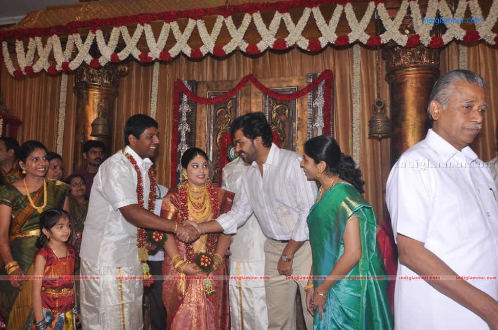 Four Frames Kalyanam son Satheesh Anjali Wedding Stills Event hd photo