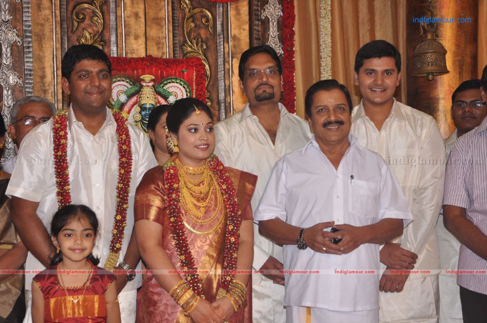 Four Frames Kalyanam son Satheesh Anjali Wedding Stills Event hd photo