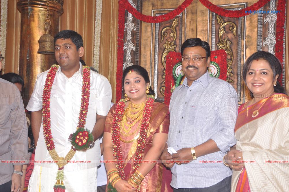 Four Frames Kalyanam son Satheesh Anjali Wedding Stills Event hd photo