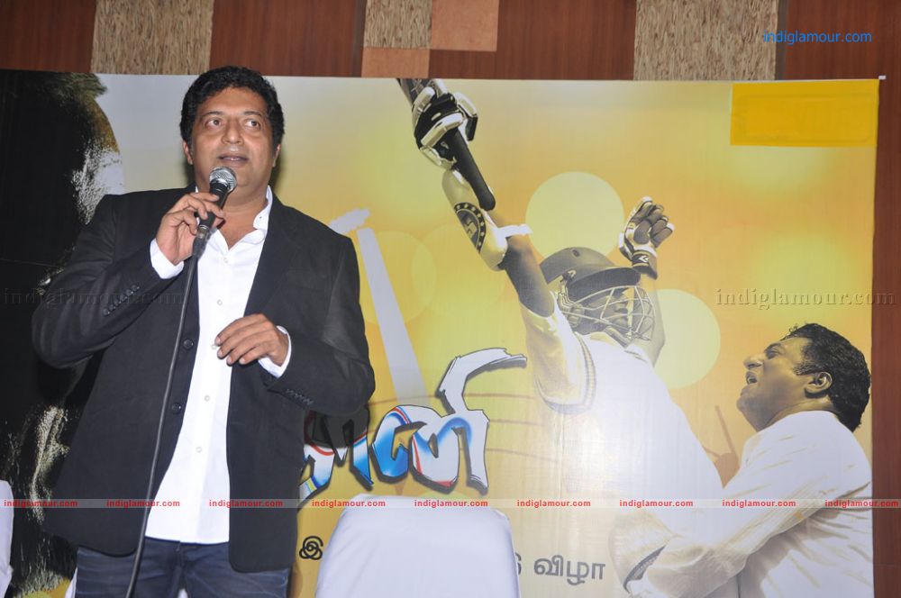 Dhoni Movie Press Meet Event hd photo