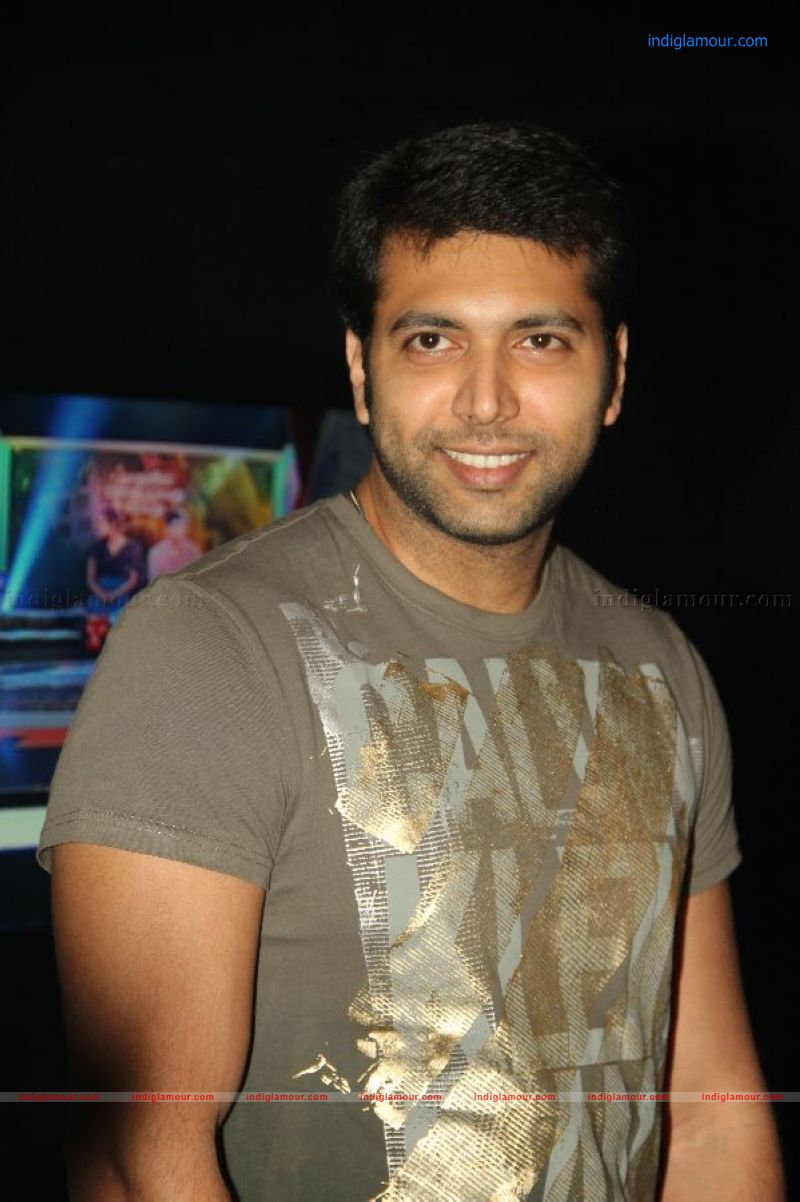 Kadhalil Sodhapuvadu Yeppadi Audio Launch Stills Event hd photo