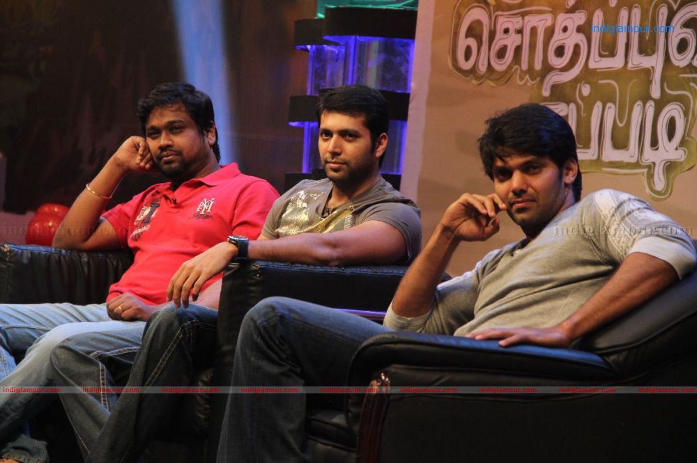 Kadhalil Sodhapuvadu Yeppadi Audio Launch Stills Event hd photo