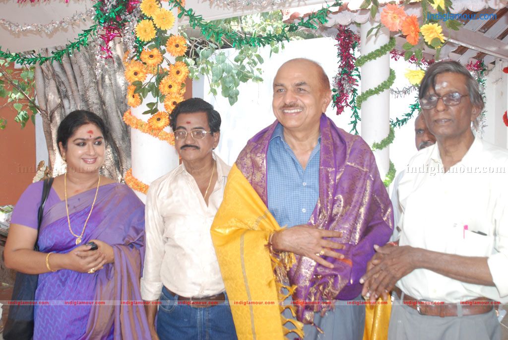 Athisaya Kadhal Movie Launch Event hd photo