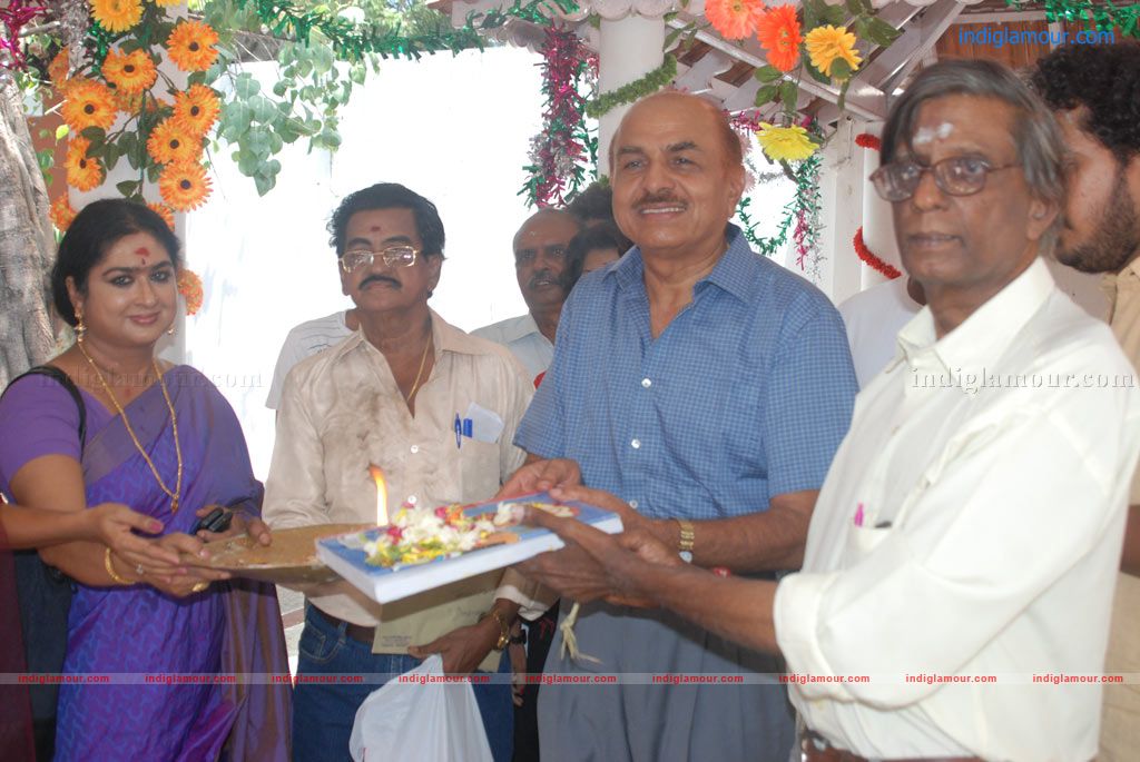 Athisaya Kadhal Movie Launch Event hd photo