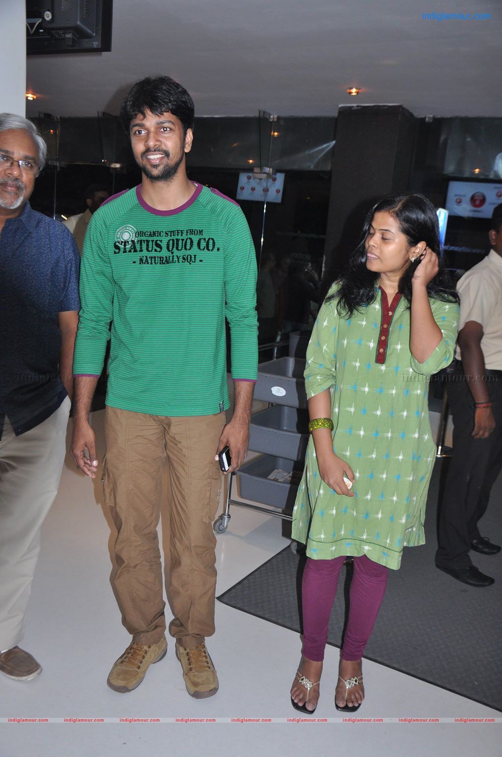 Naan Ee Movie Premiere Show Event hd photo