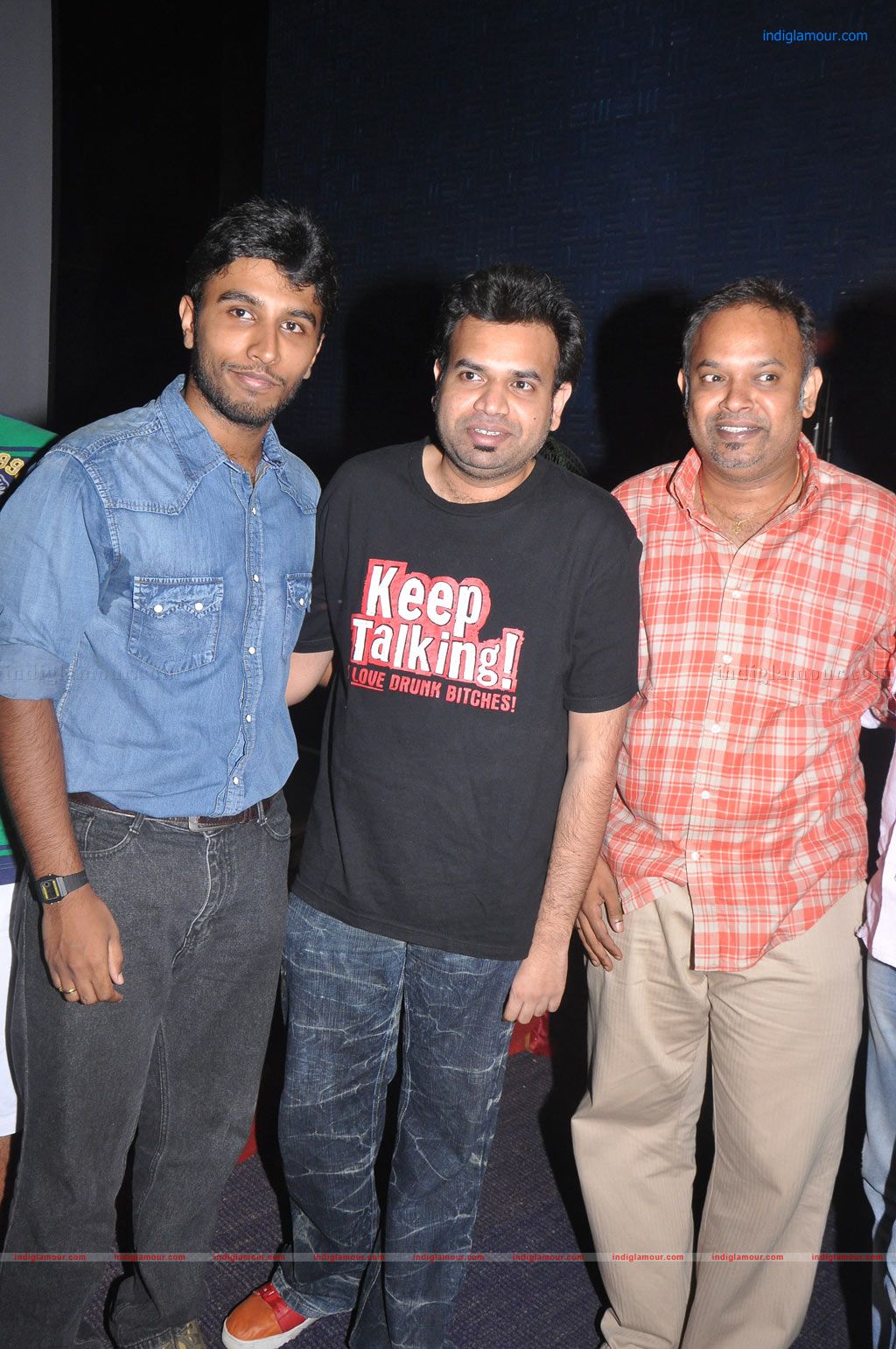 Puthumukhangal Thevai Audio Launch Event hd photo