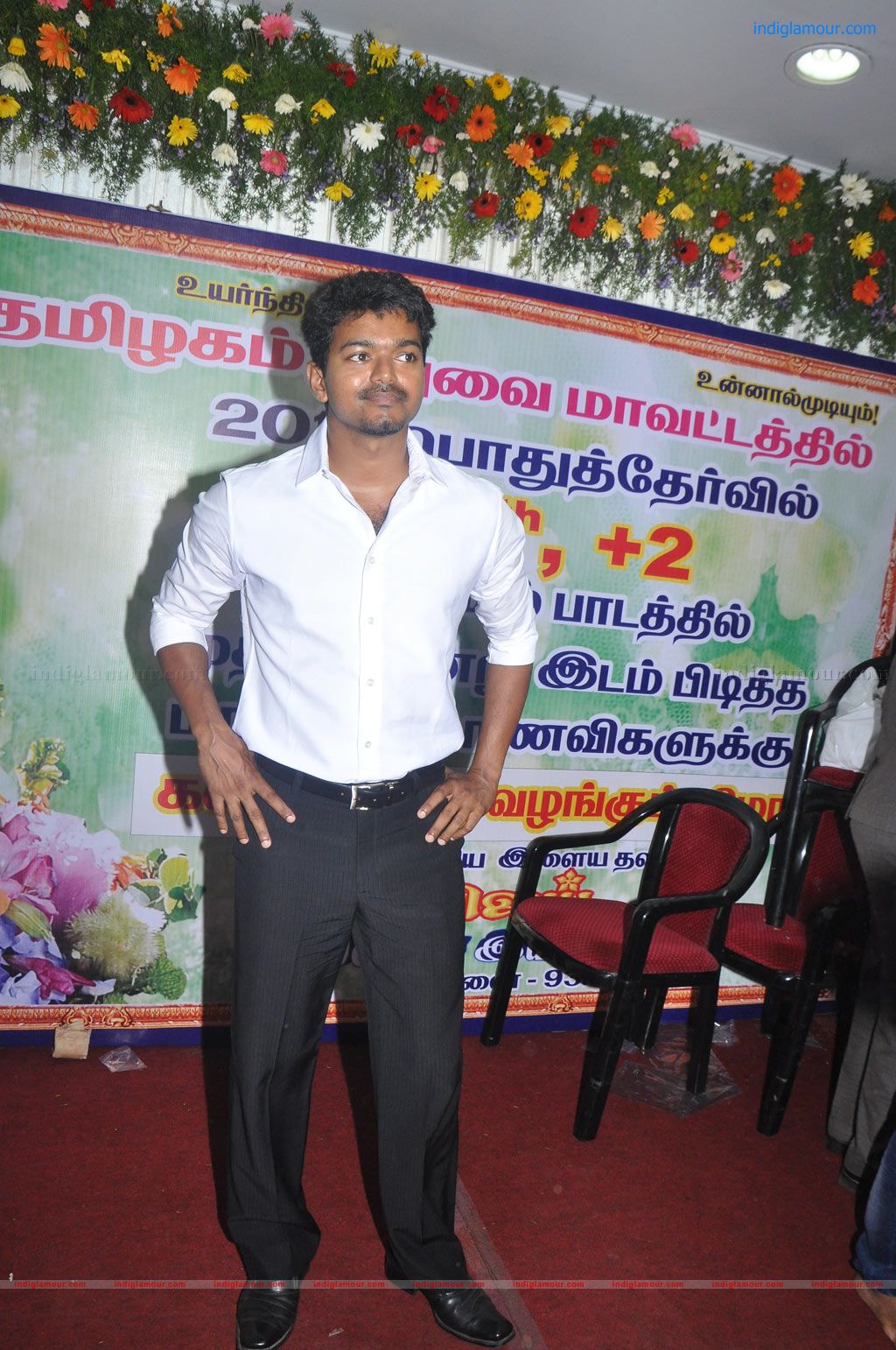 Vijay Education Awards 2012 Event hd photo
