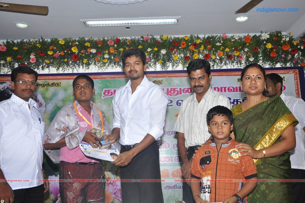 Vijay Education Awards 2012 Event hd photo