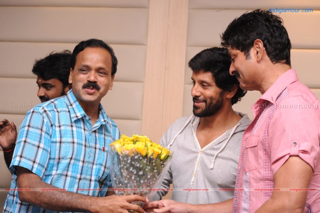Thaandavam Movie Wrap Up Party Event hd photo