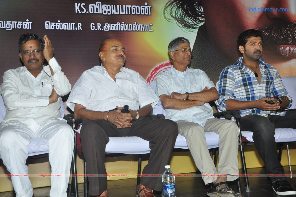 Vettaiyaadu Movie Audio Launch Event hd photo