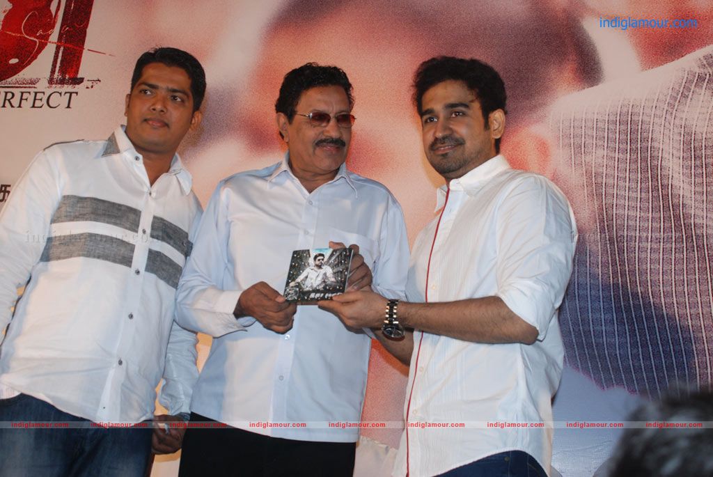 Naan Movie Audio Launch Event hd photo
