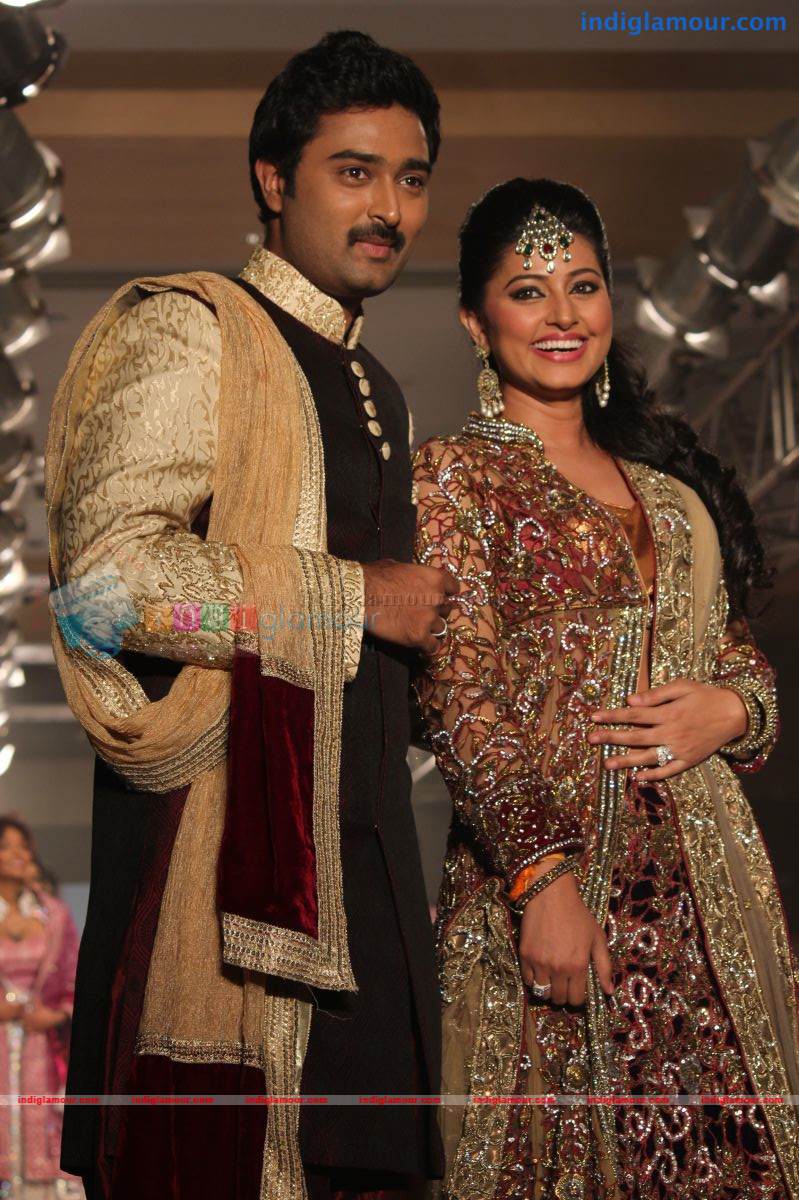 Sneha And Prasanna Ramp Walk At CIFW 2012 Event hd photo