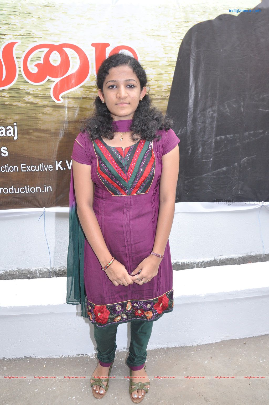 Idhu Oru Kadhal Puthumai Movie Launch Event hd photo