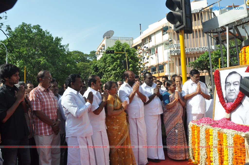 Kaviyarasu Kannadasan Birthday Celebration Event hd photo