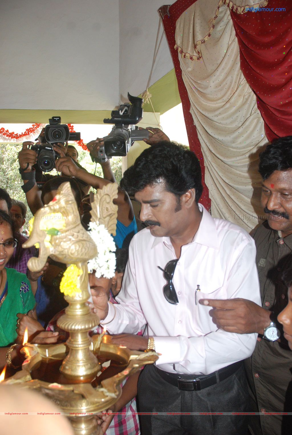 Chutty Paiyanum Nanghu Thirudargalum Movie launch Event hd photo