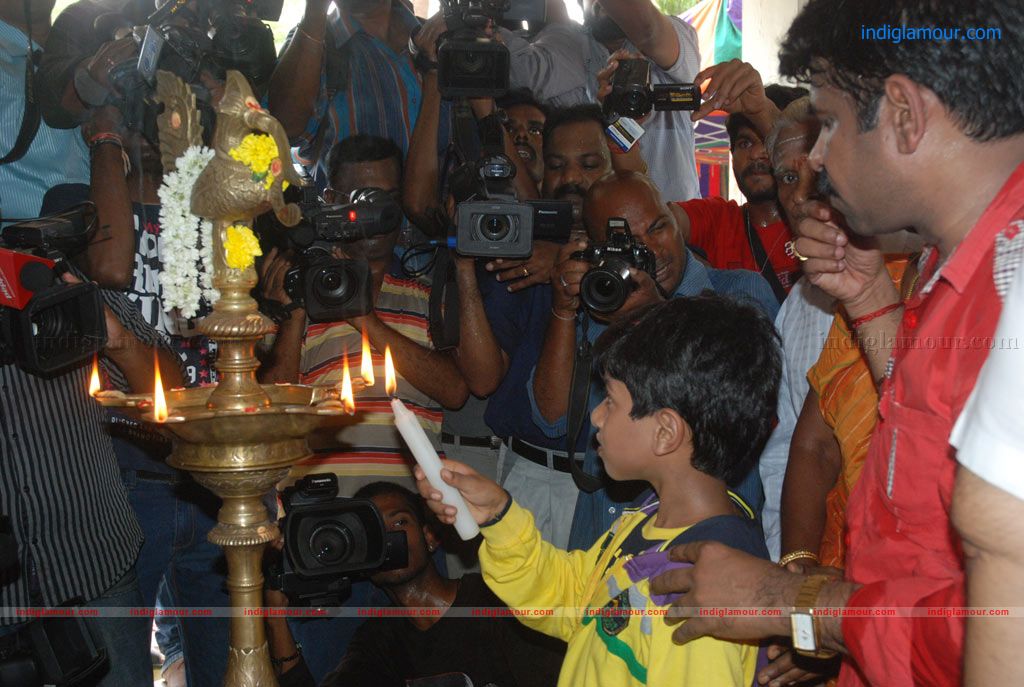 Chutty Paiyanum Nanghu Thirudargalum Movie launch Event hd photo