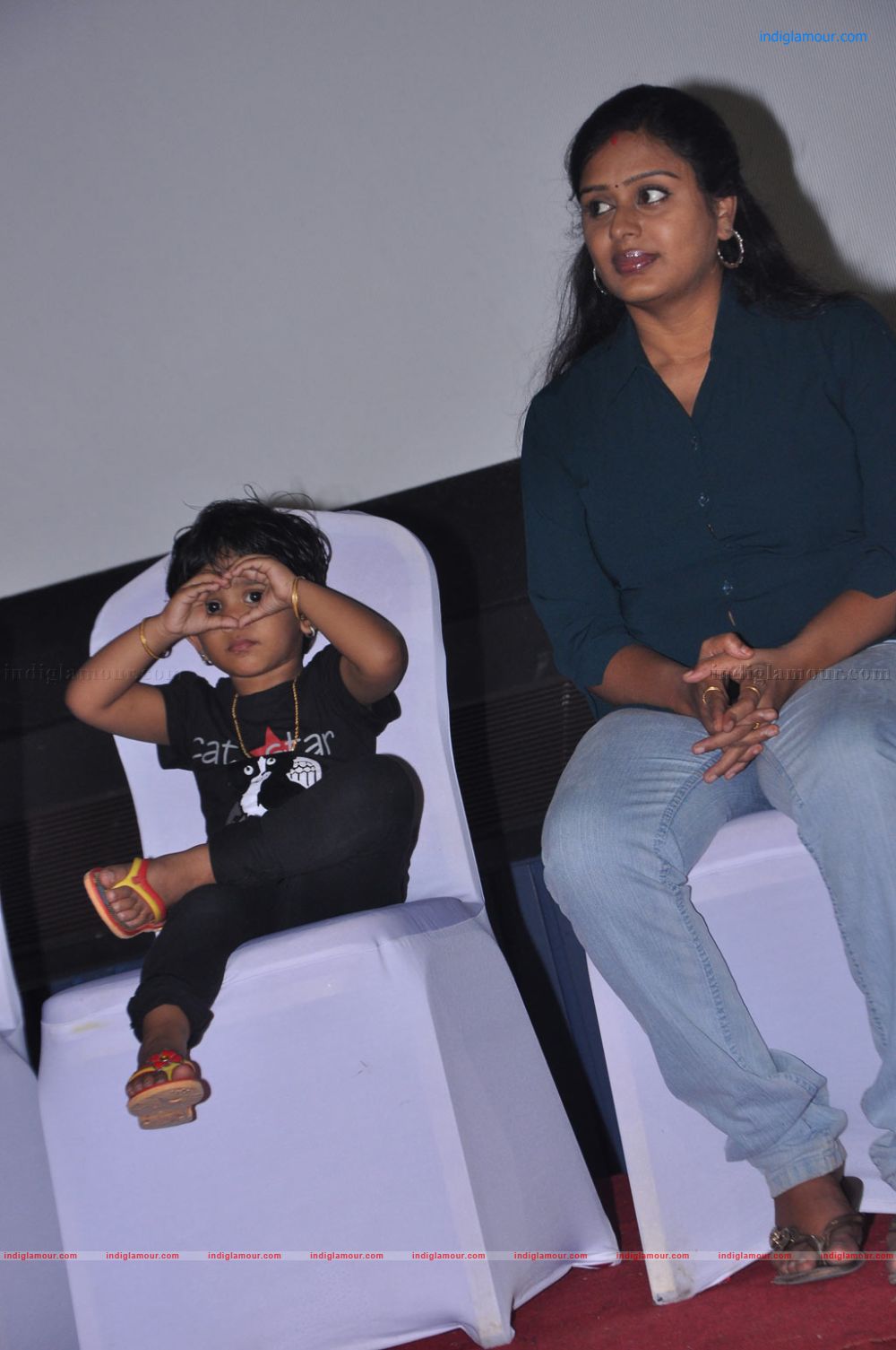 Adhisaya Ulagam 3D Press Meet Event hd photo