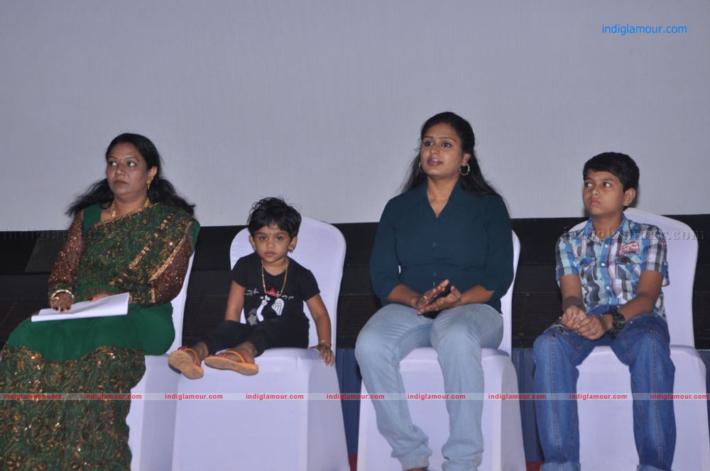 Adhisaya Ulagam 3D Press Meet Event hd photo