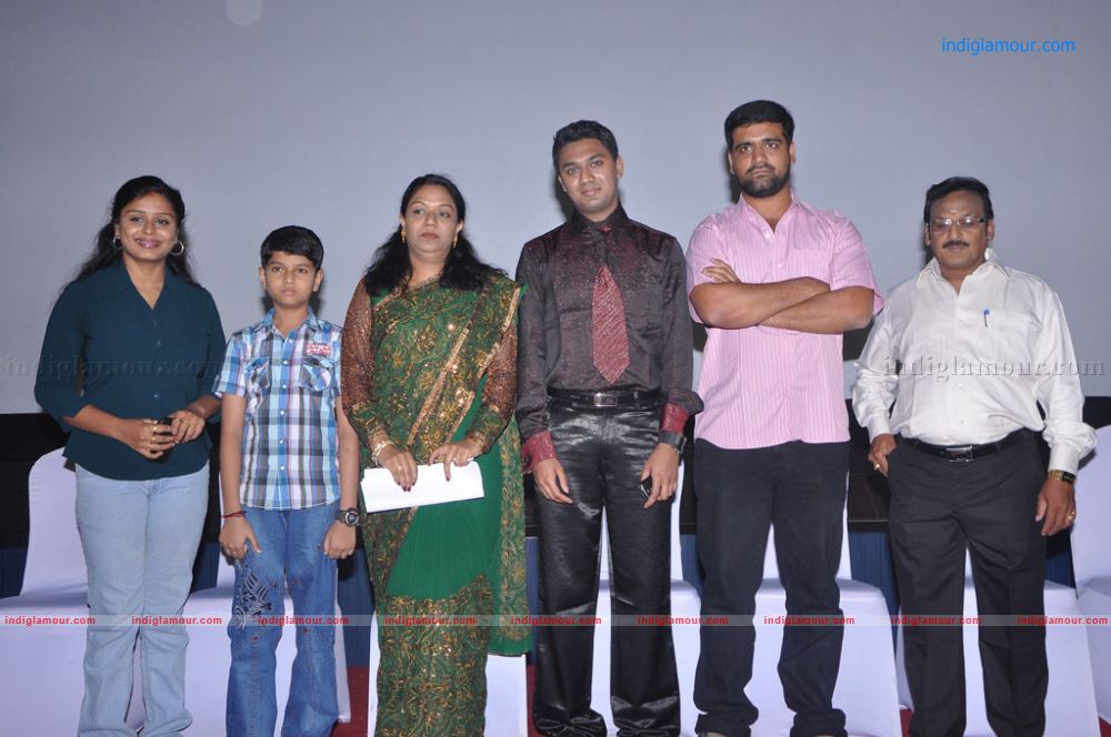 Adhisaya Ulagam 3D Press Meet Event hd photo