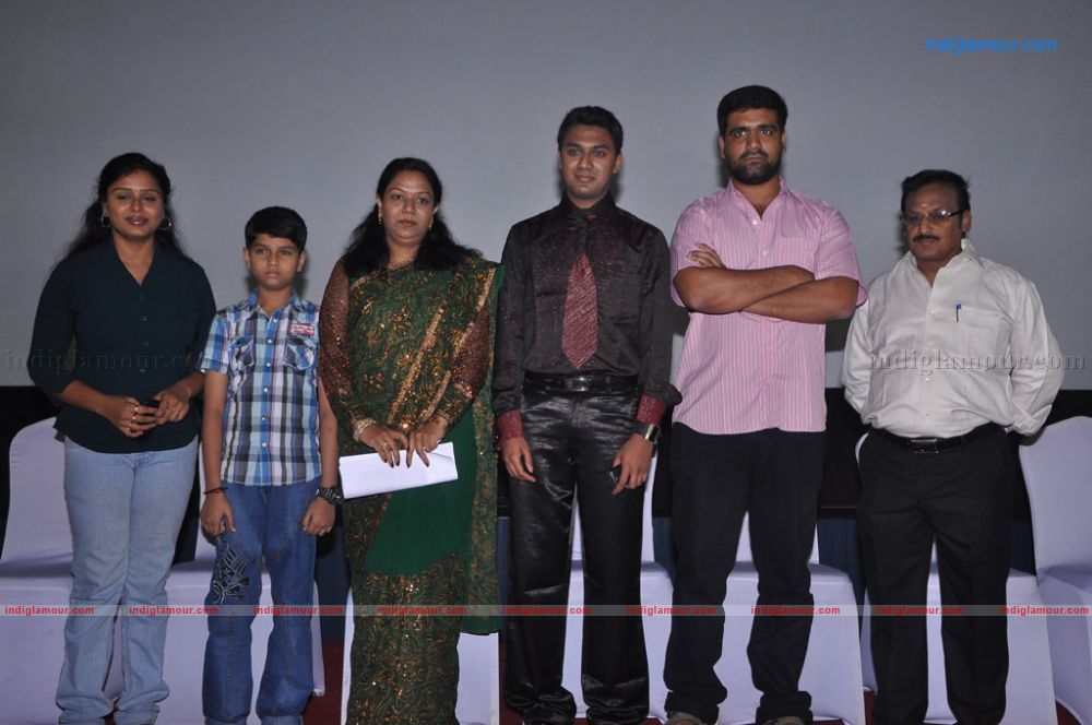 Adhisaya Ulagam 3D Press Meet Event hd photo