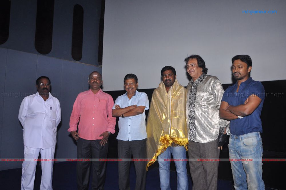 Kazhugu Movie Press meet Event hd photo