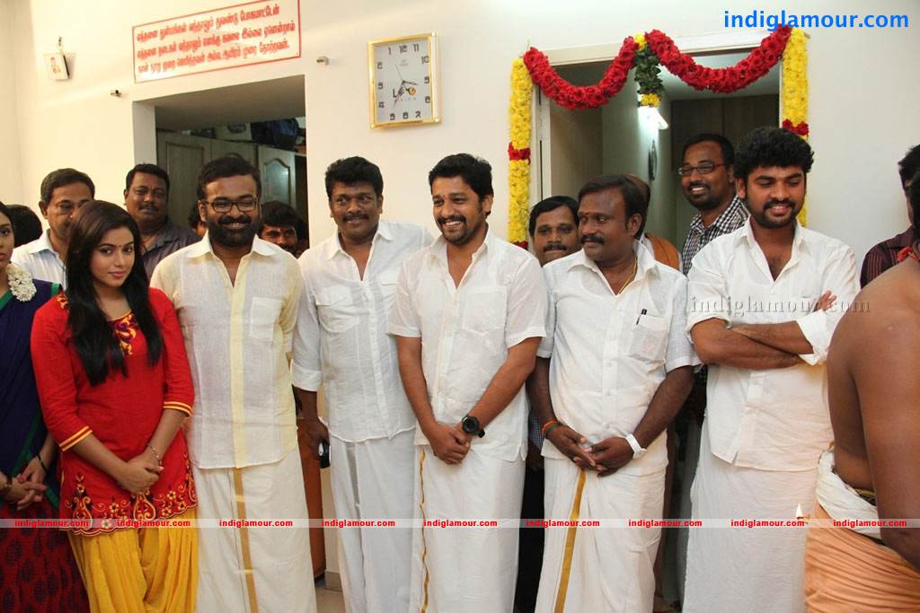 Director Karu Pazhaniappan's Jannal Ooram New Film Launch Event hd photo