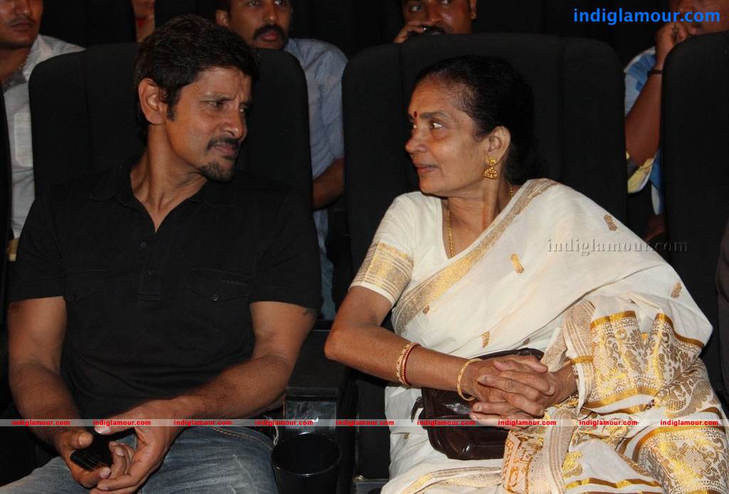 Paradesi Movie Audio Launch Photos Event hd photo