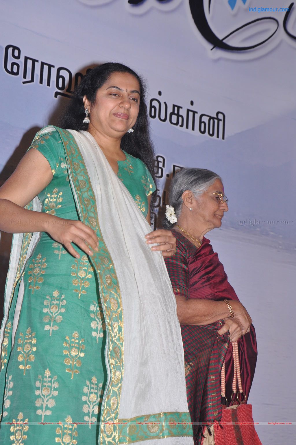 Ammavin Kaipesi Audio Launch Event hd photo
