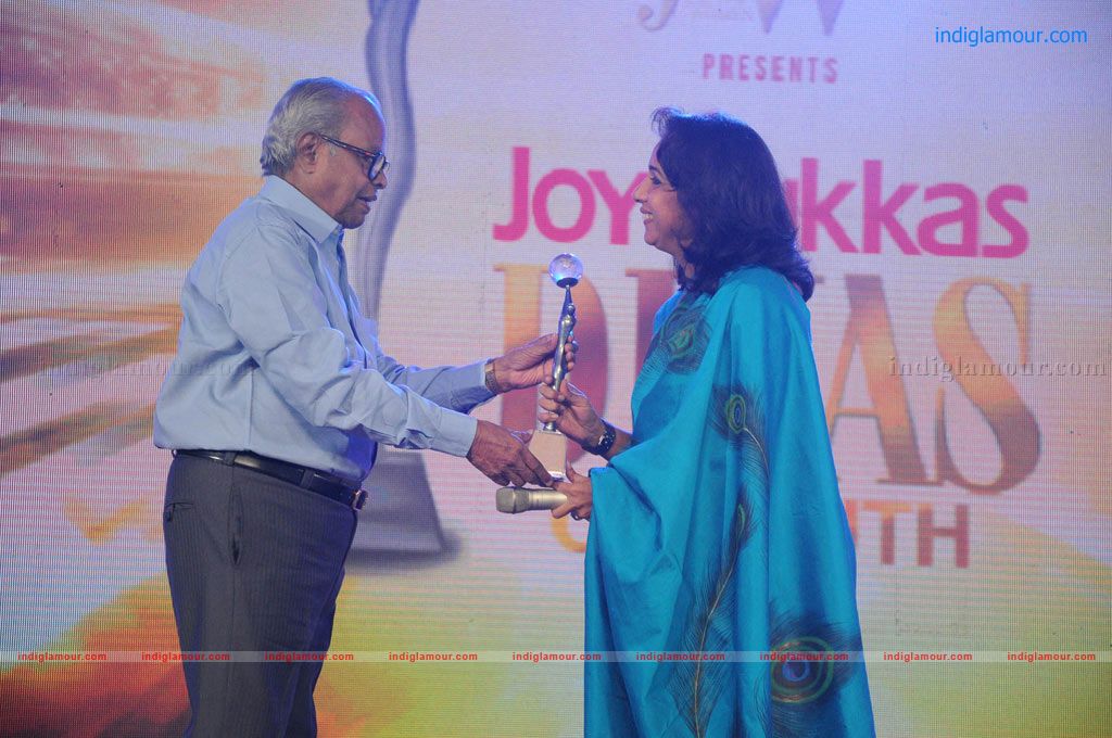 JFW Divas of South Award 2012 Event hd photo
